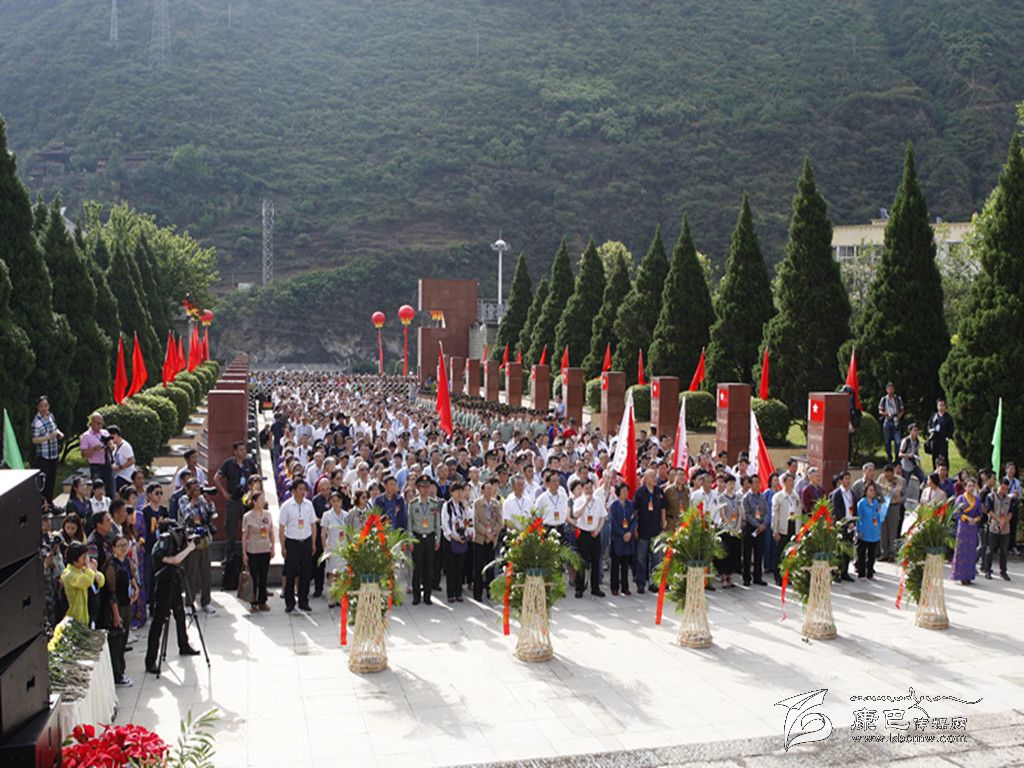 纪念红军长征在甘孜80周年暨红色文化旅游宣传活动开幕掠影