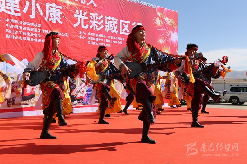 我州2018年春节藏历新年群众文化活动回放